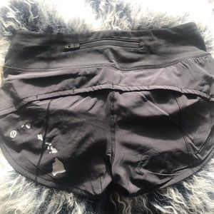 Lululemon athletica unworn Hawaiian island shorts